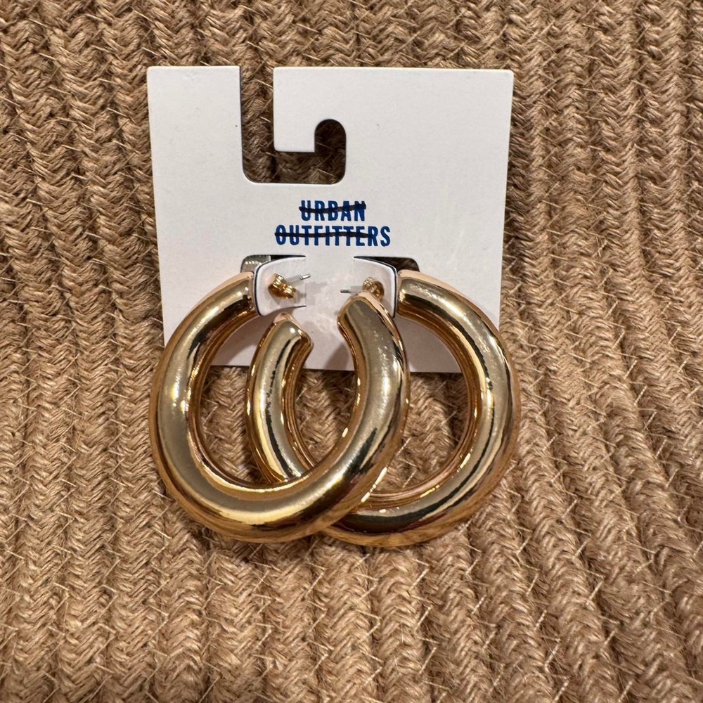 Brand new urban outfitters jewelry